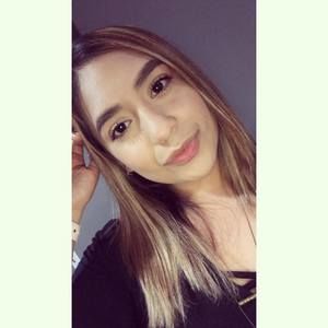 Meet your Posher, Claudia